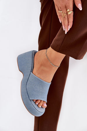 Bota na klínech model 210171 Step in style