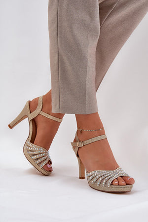 Sandály na podpatku model 210697 Step in style