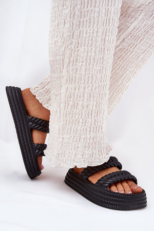 Klapky na platformě model 211670 Step in style