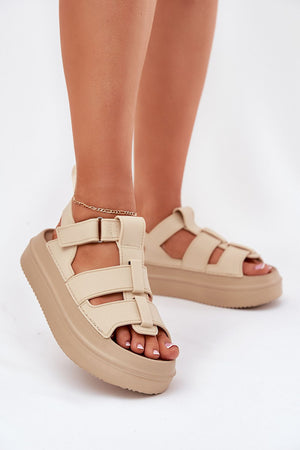 Sandy na platformě model 213167 Step in style