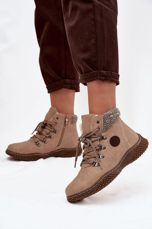 Pohorky model 219845 Step in style