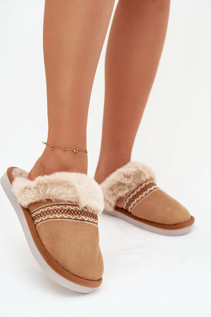 Pantofle model 221487 Step in style