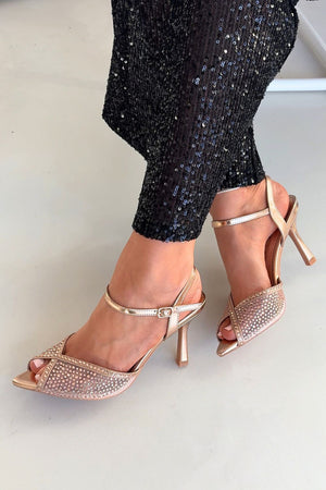 Sandály na podpatku model 222730 Step in style