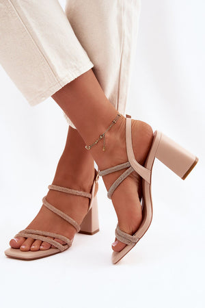 Sandály na podpatku model 226326 Step in style