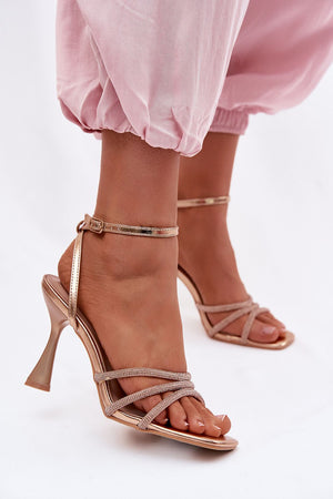 Sandály na podpatku model 226508 Step in style