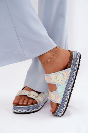 Klapky na platformě model 227933 Step in style