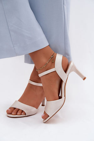 Sandály na podpatku model 228107 Step in style