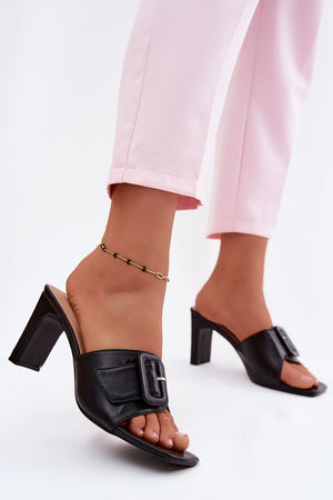 Klapky na podpatku model 228371 Step in style