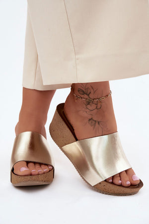 Bota na klínech model 228383 Step in style