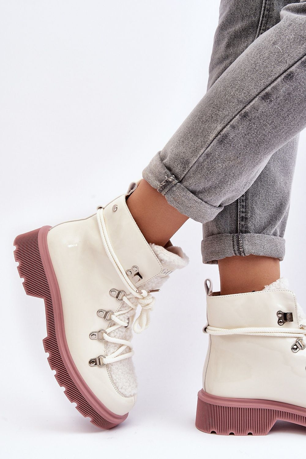  Pohorky  model 190717 Step in style 