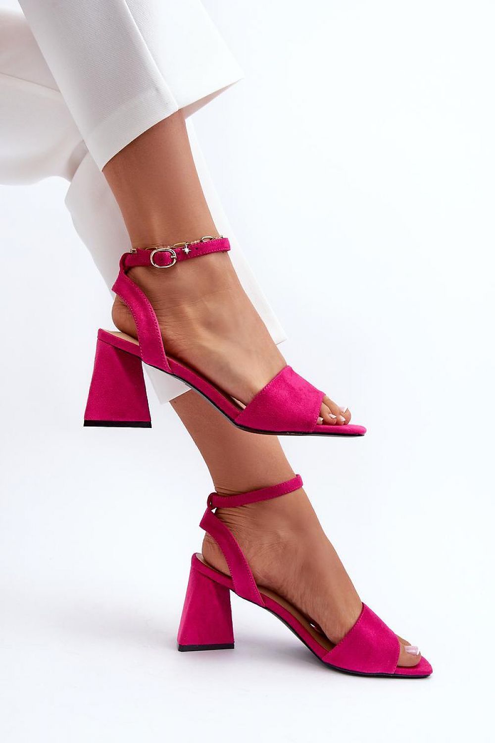  Sandály na podpatku  model 196237 Step in style 
