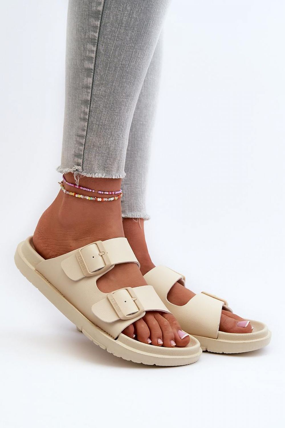  Pantofle  model 197418 Step in style 