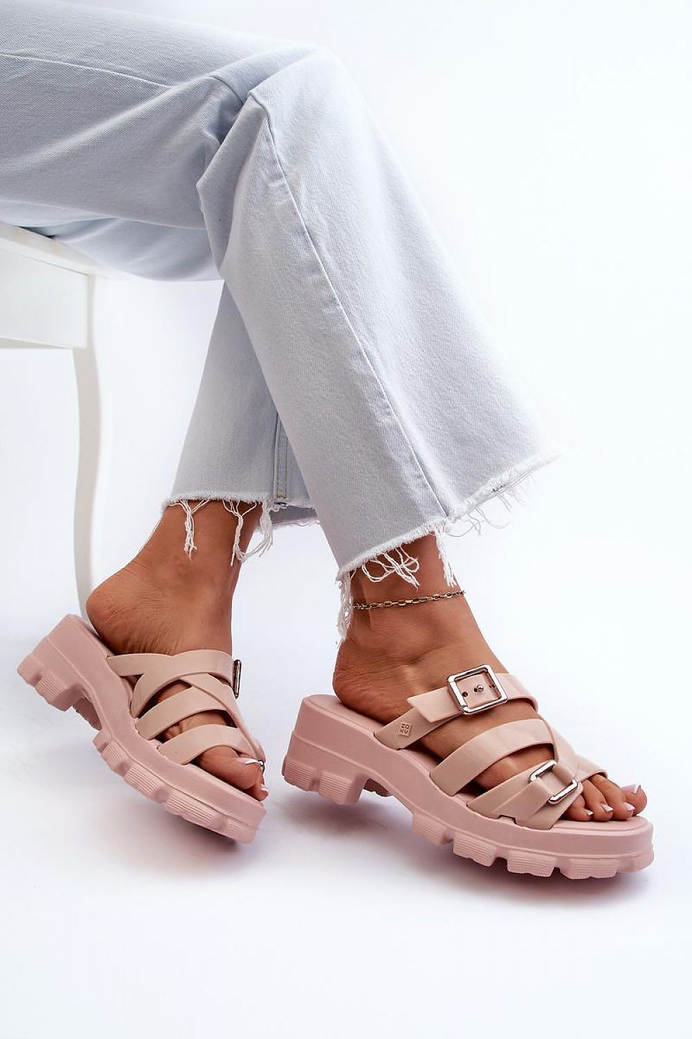  Pantofle  model 197667 Step in style 