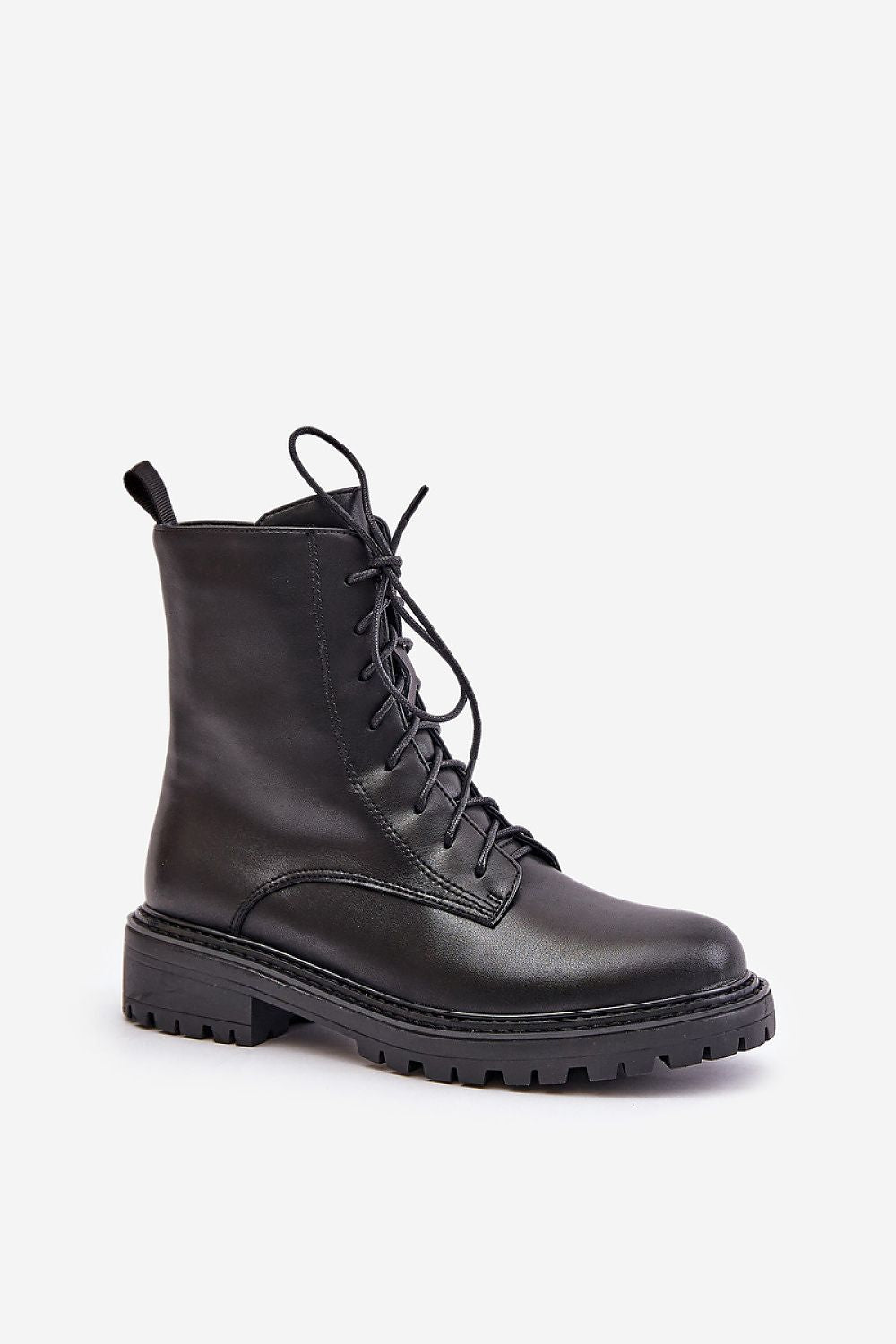  Šněrovací vyšší model 202131 Step in style 