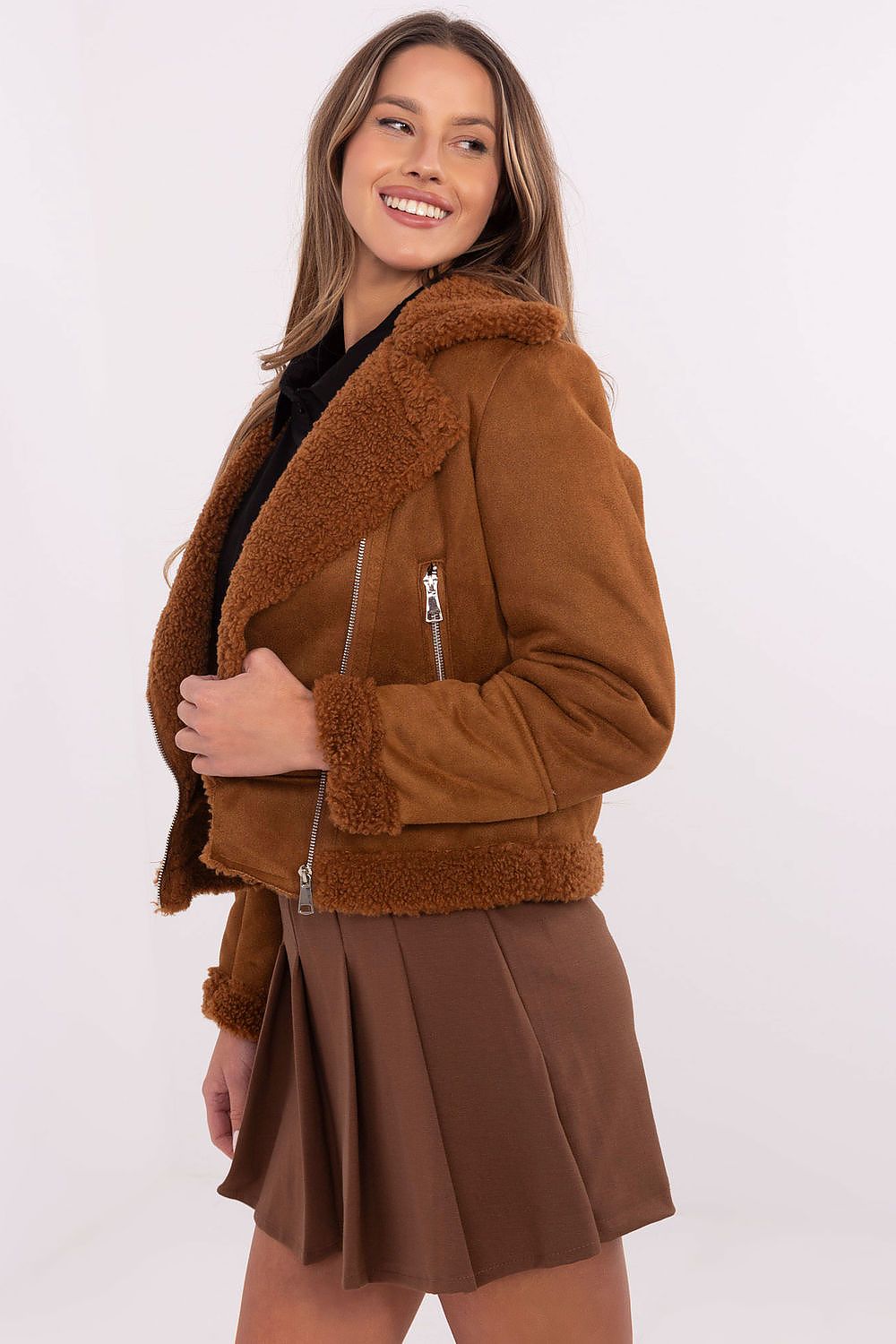  Bunda  model 204392 Italy Moda 