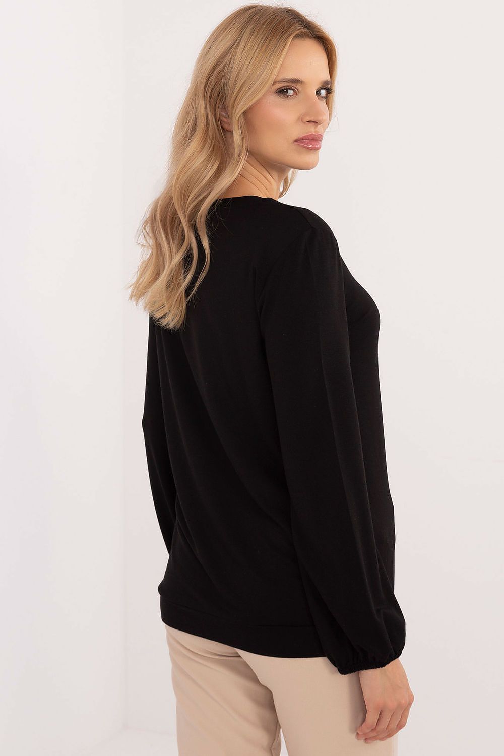  Halenka  model 208241 Relevance 