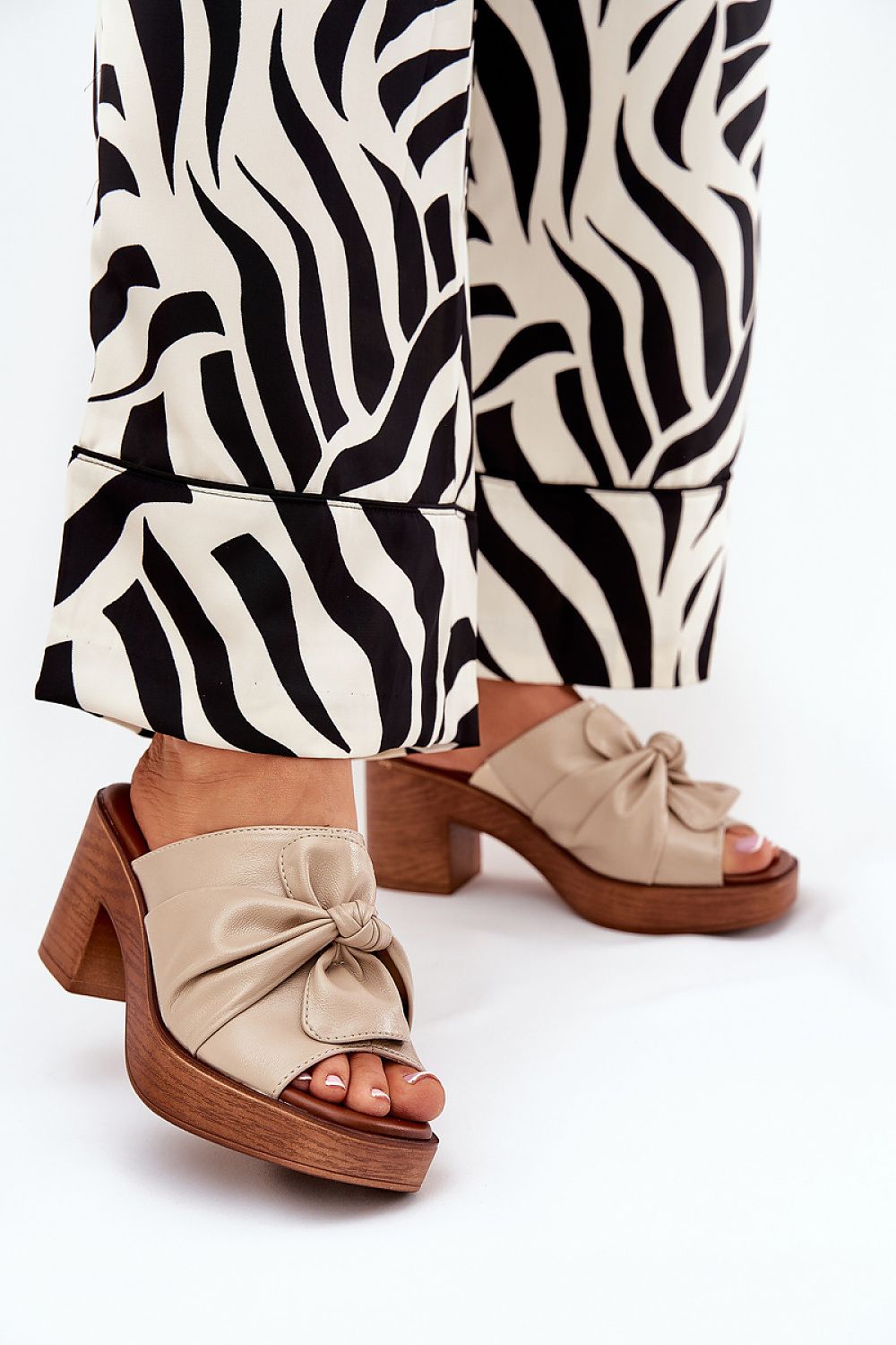  Klapky na podpatku model 209935 Step in style 