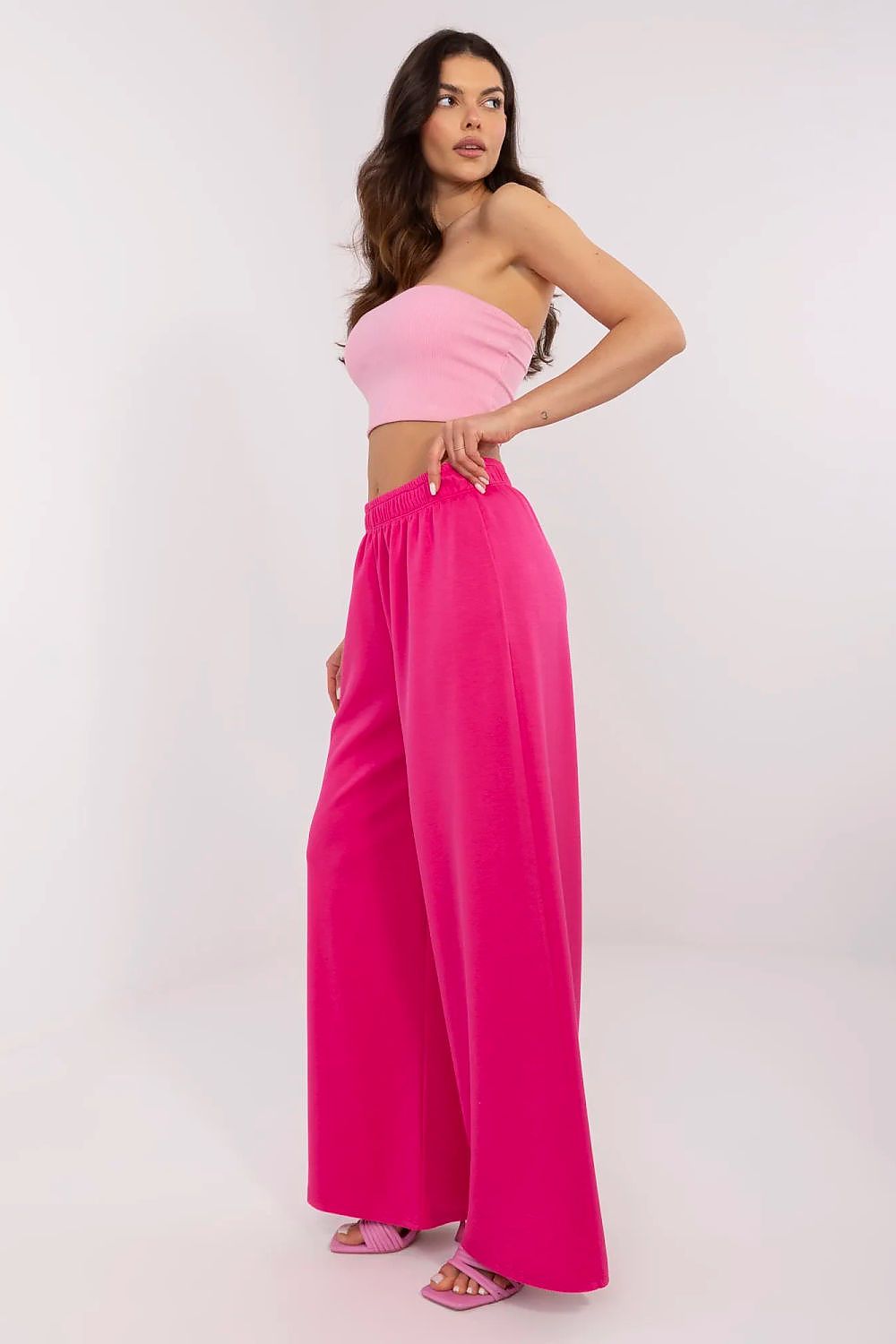  Teplákové kalhoty model 210951 Italy Moda 