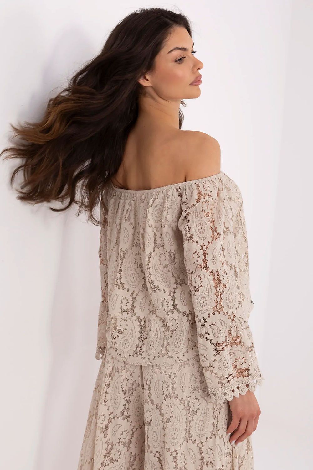  Halenka  model 211441 Italy Moda 