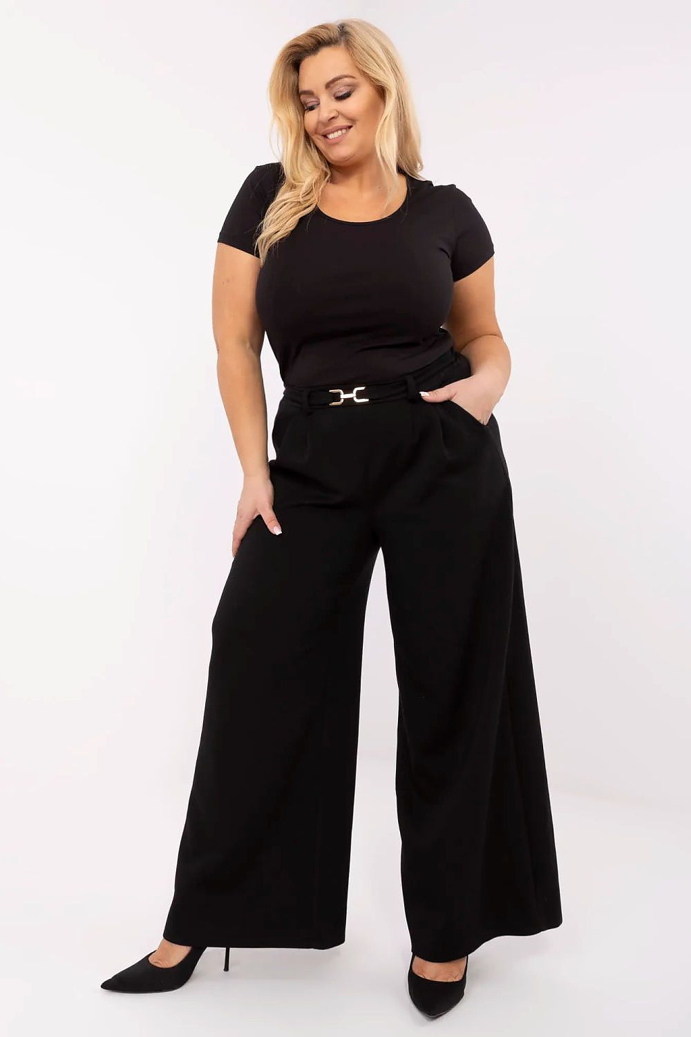  T-shirt plus size model 211764 Relevance 