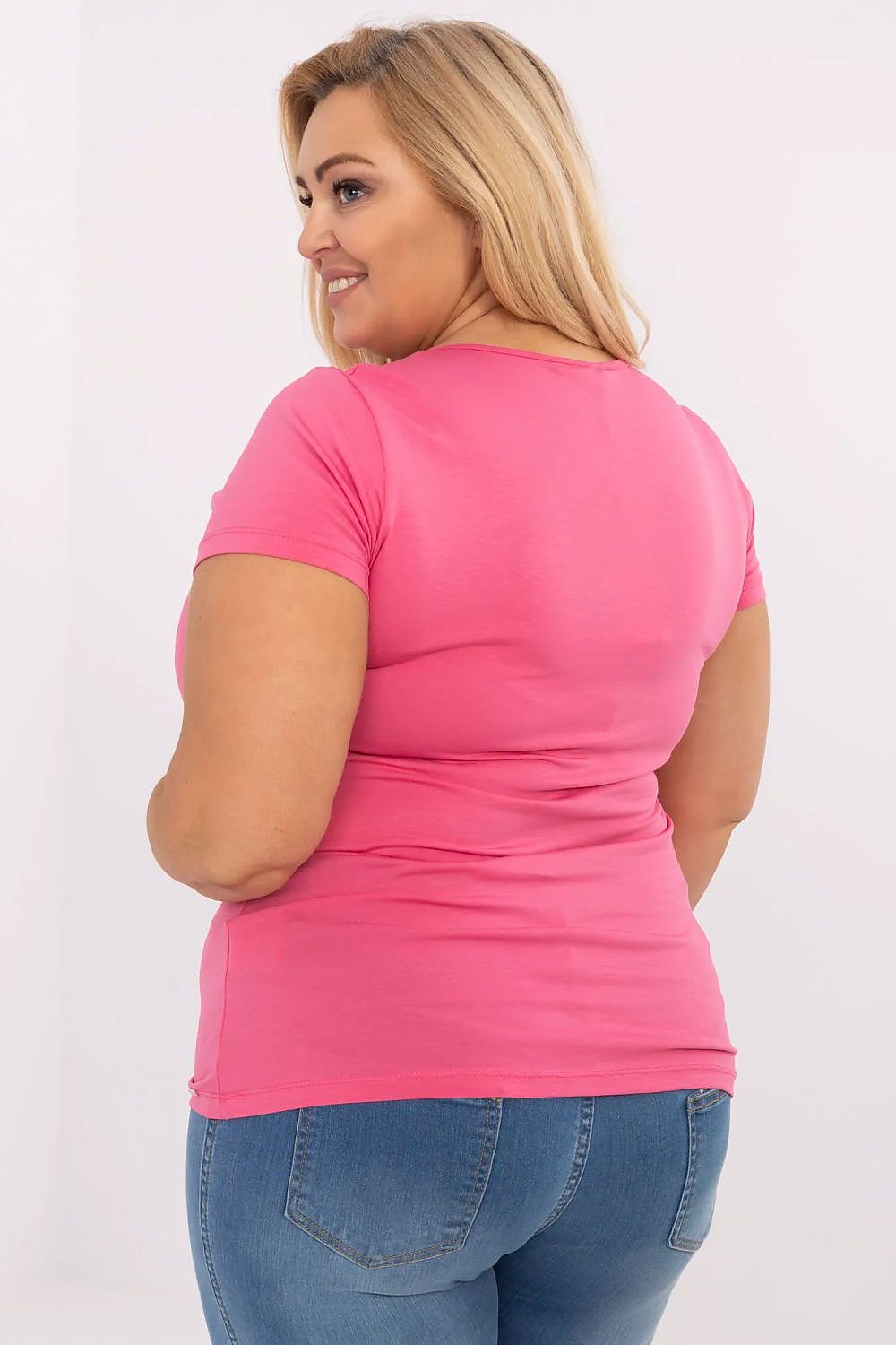  T-shirt plus size model 211768 Relevance 