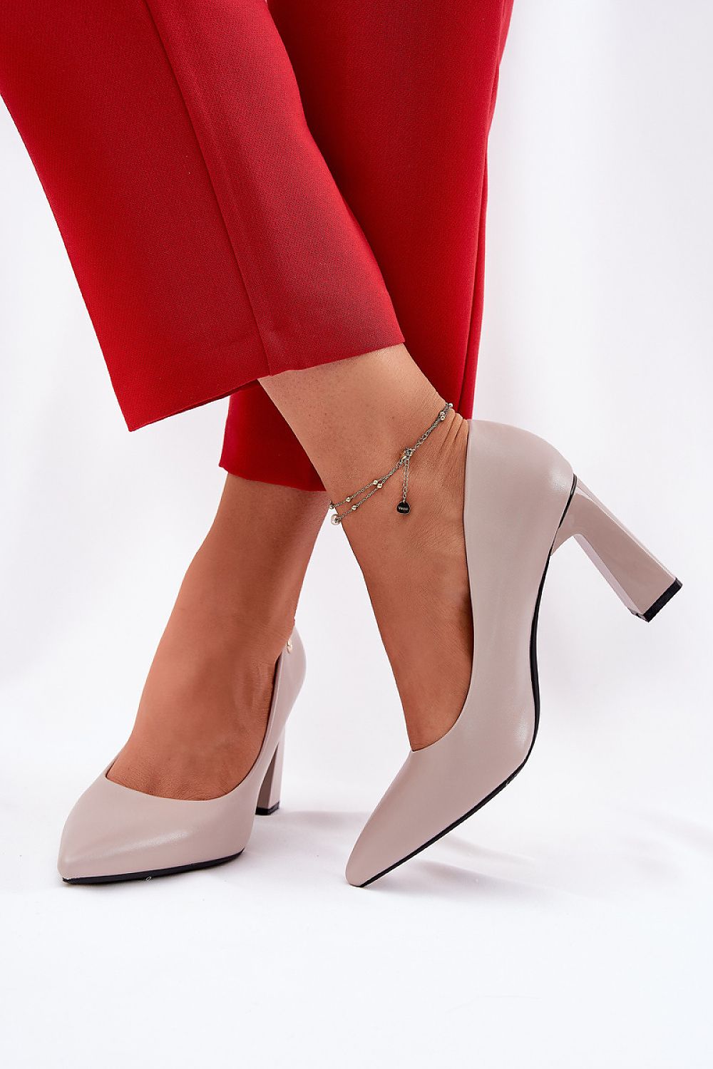  Lodičky na sloupku model 211987 Step in style 