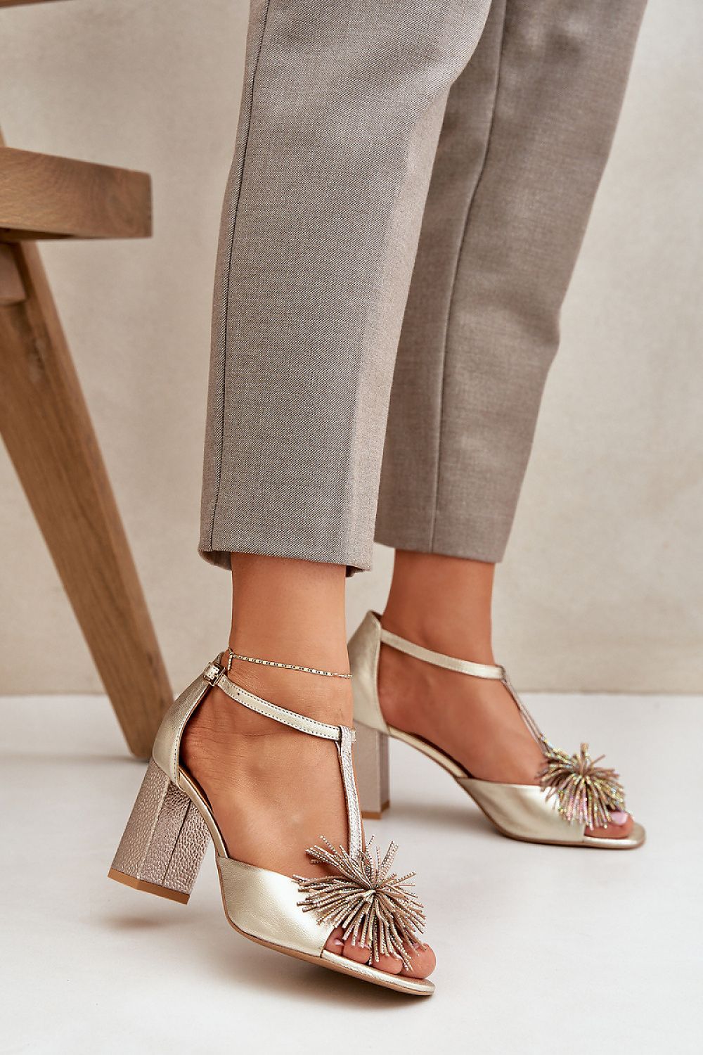  Sandály na podpatku  model 212584 Step in style 