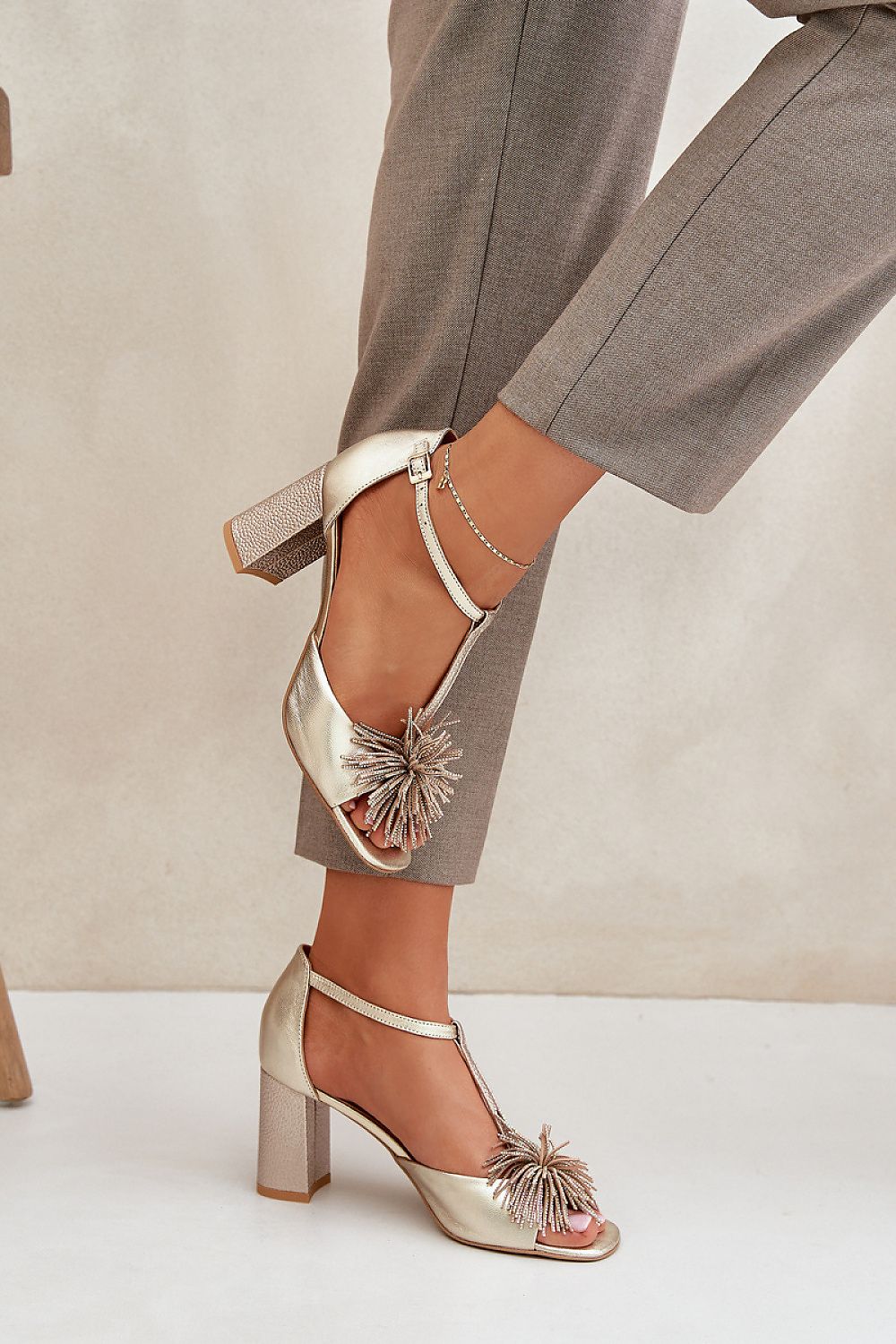  Sandály na podpatku  model 212584 Step in style 
