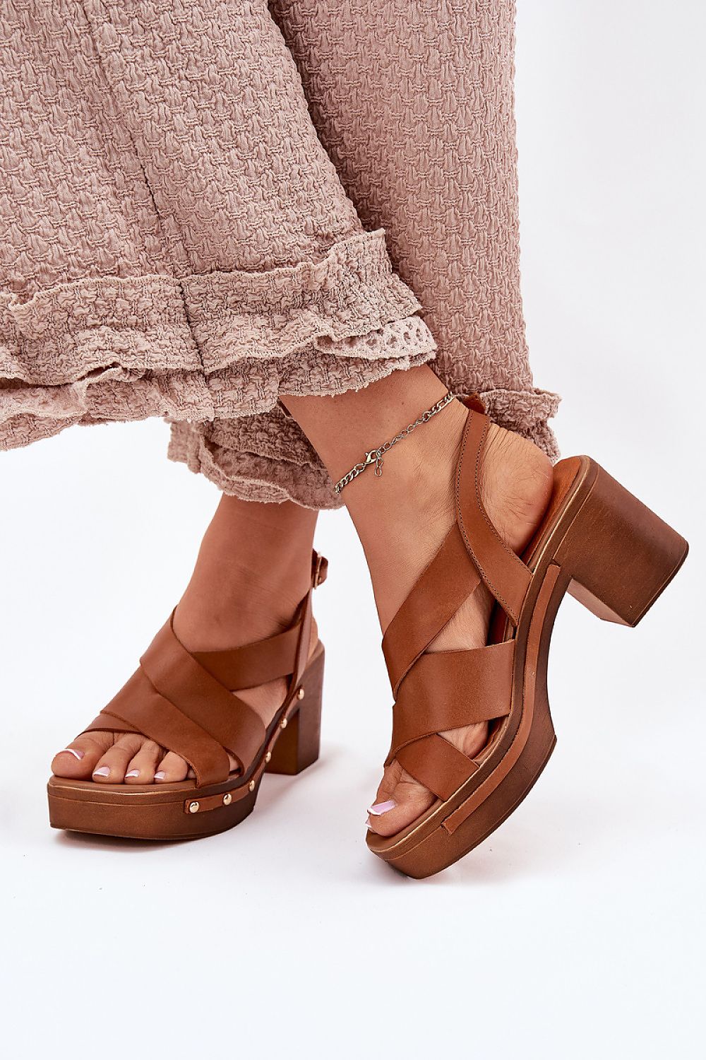  Sandály na podpatku  model 214390 Step in style 