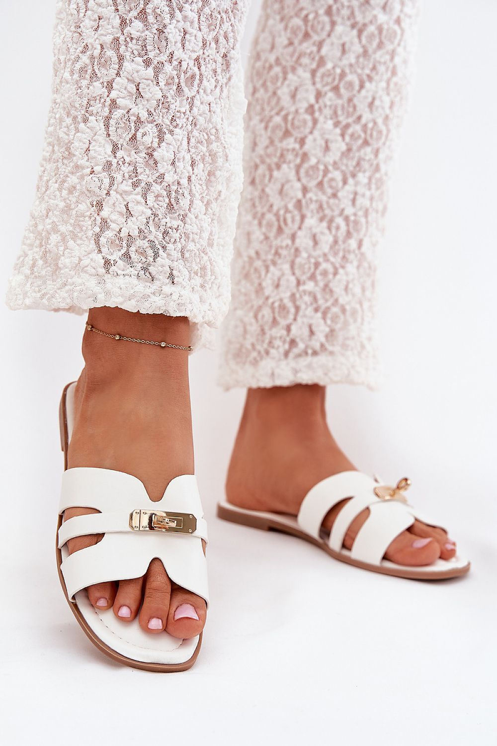  Pantofle  model 215666 Step in style 