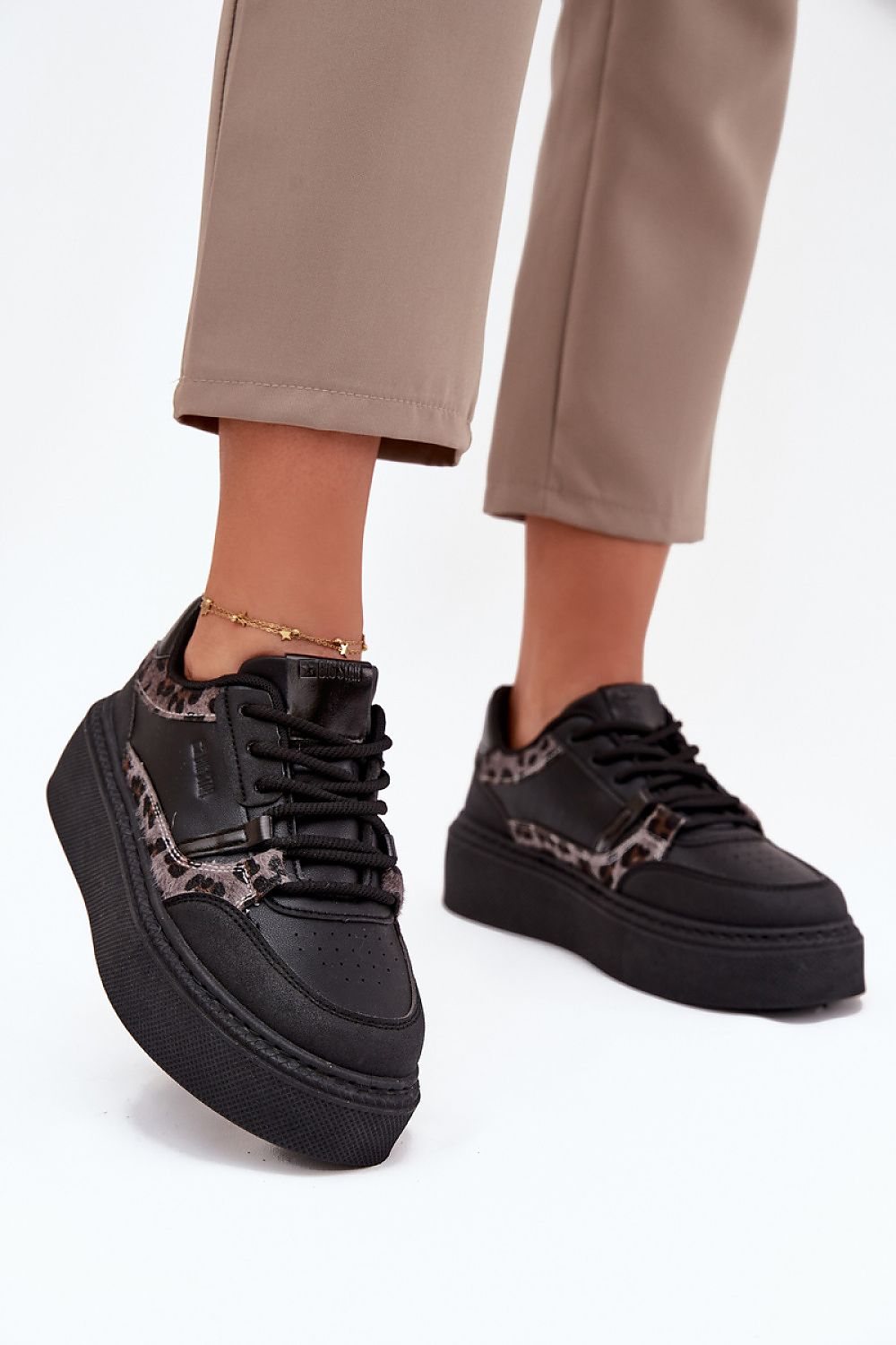  Sportovní boty na platformě model 216463 Step in style 