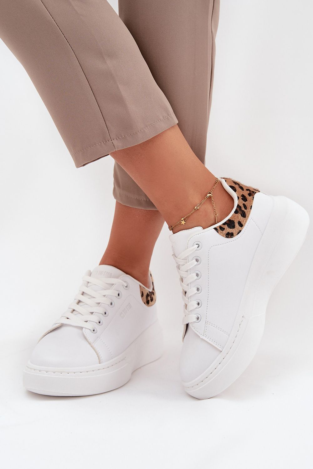  Sportovní boty na platformě model 216484 Step in style 