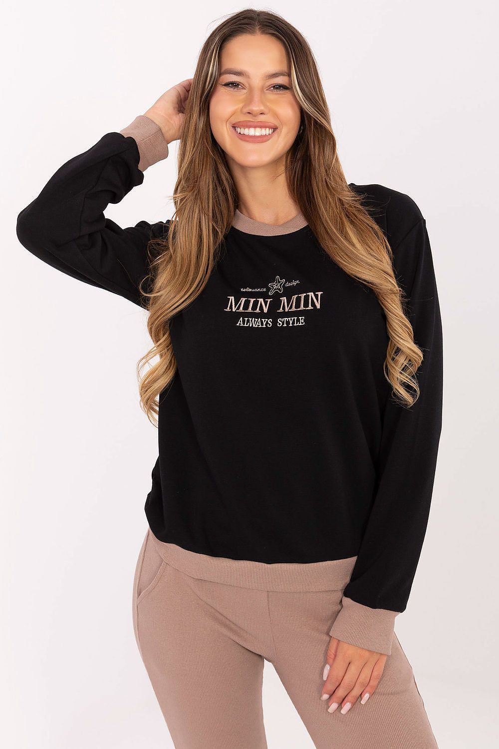  Mikina  model 217304 Relevance 