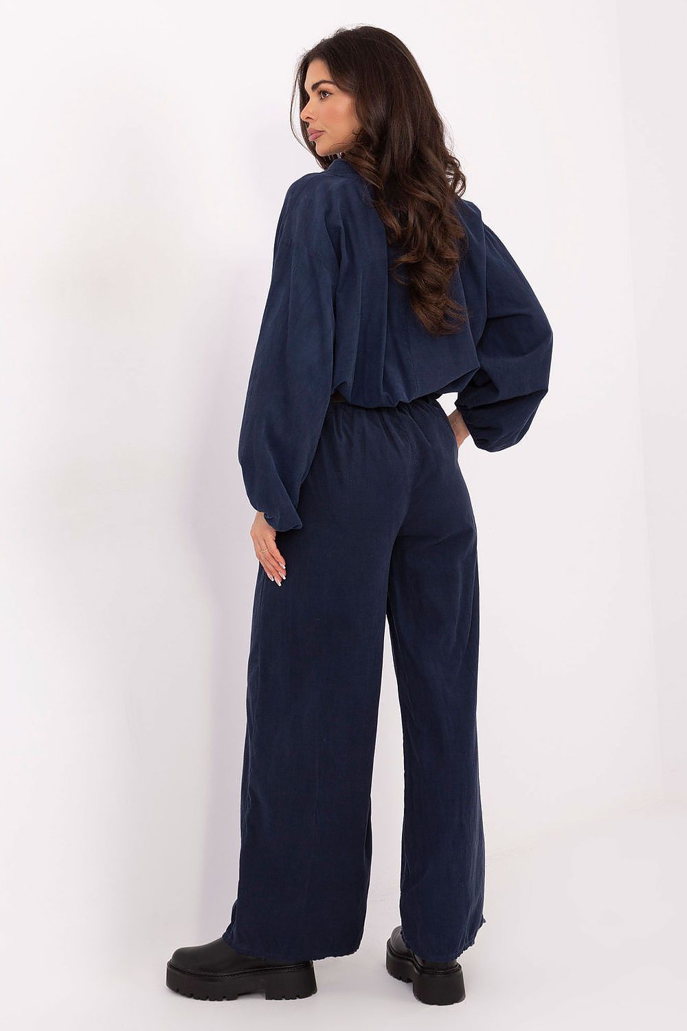  Kordové kalhoty model 220281 Italy Moda 