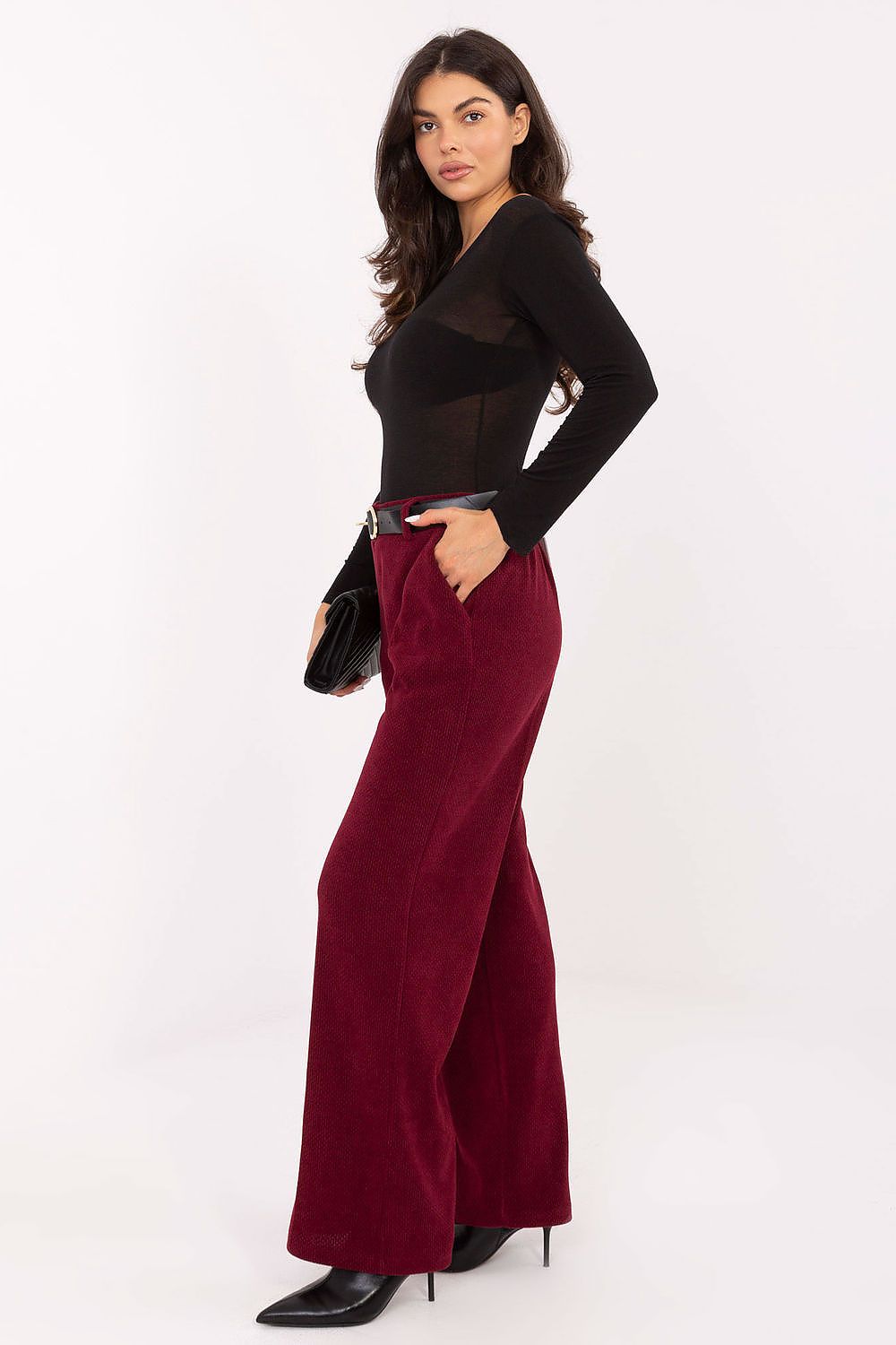  Kordové kalhoty model 220750 Italy Moda 