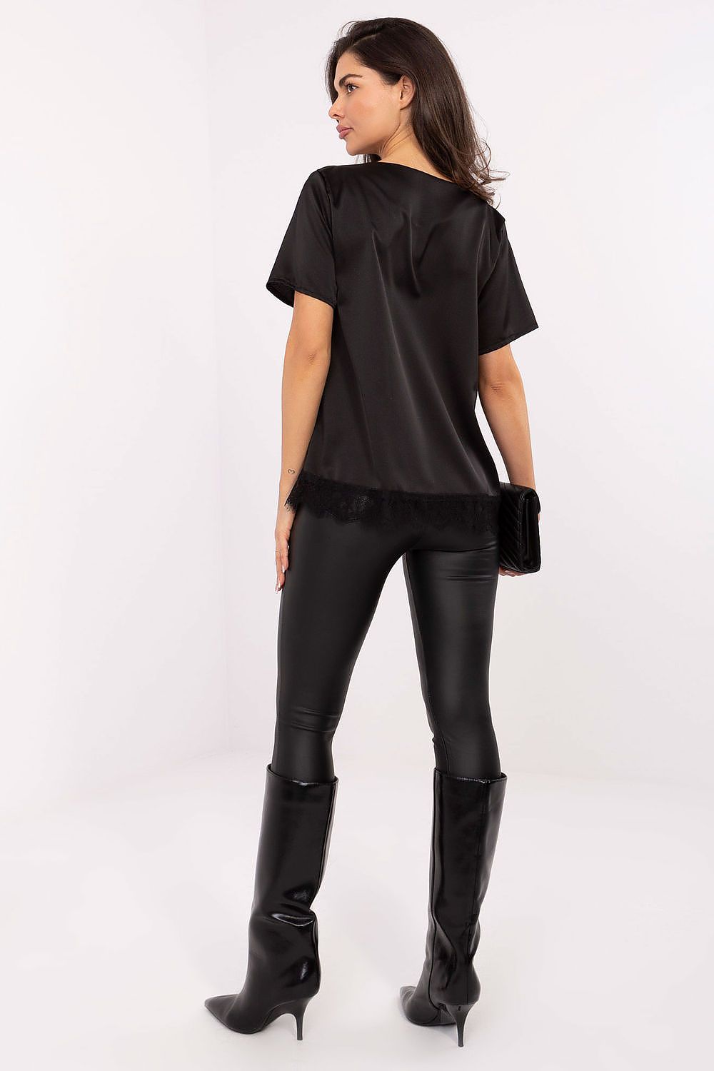  Halenka  model 220829 Italy Moda 