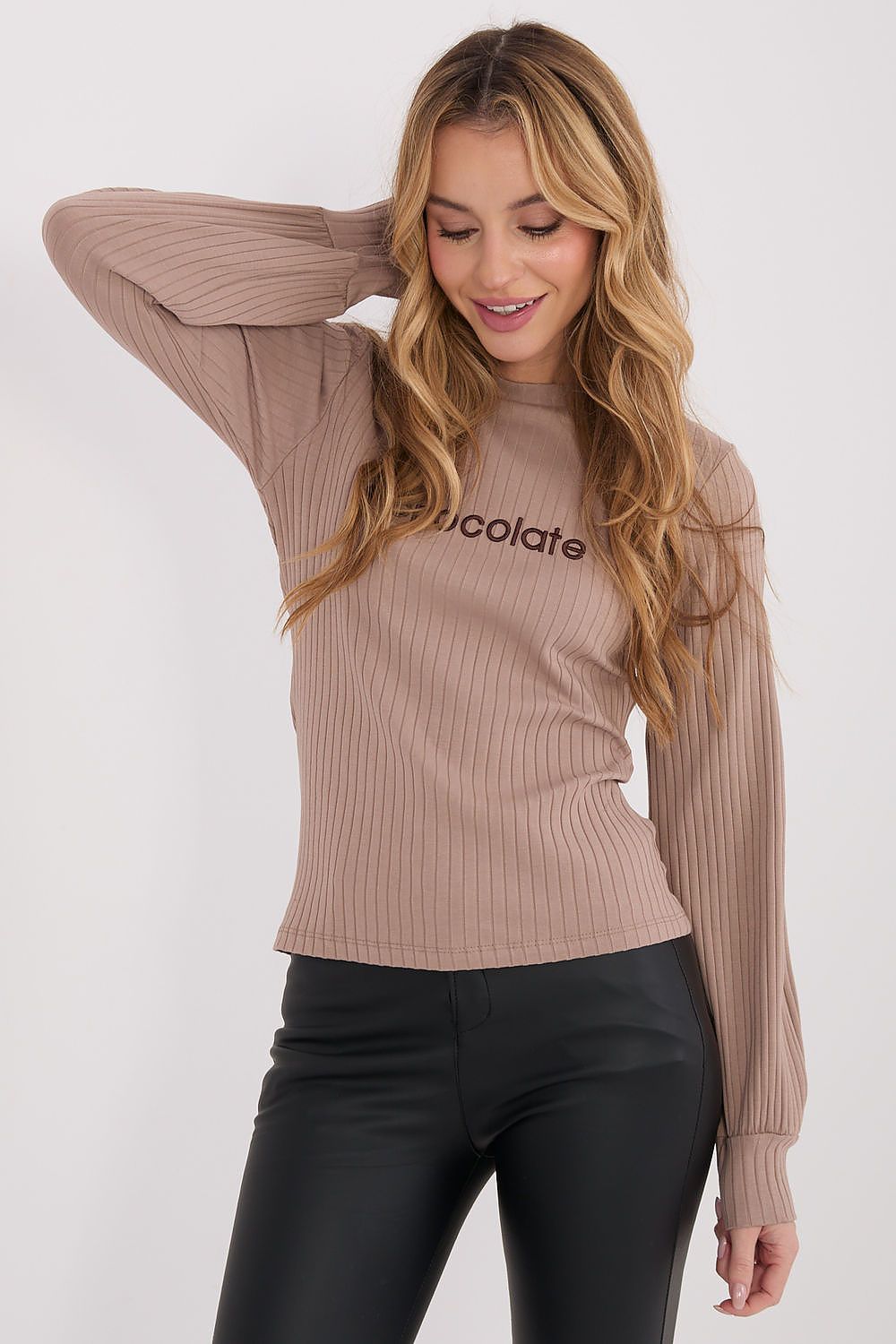  Halenka  model 222392 Rue Paris 