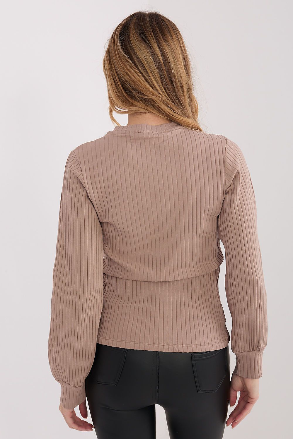  Halenka  model 222392 Rue Paris 