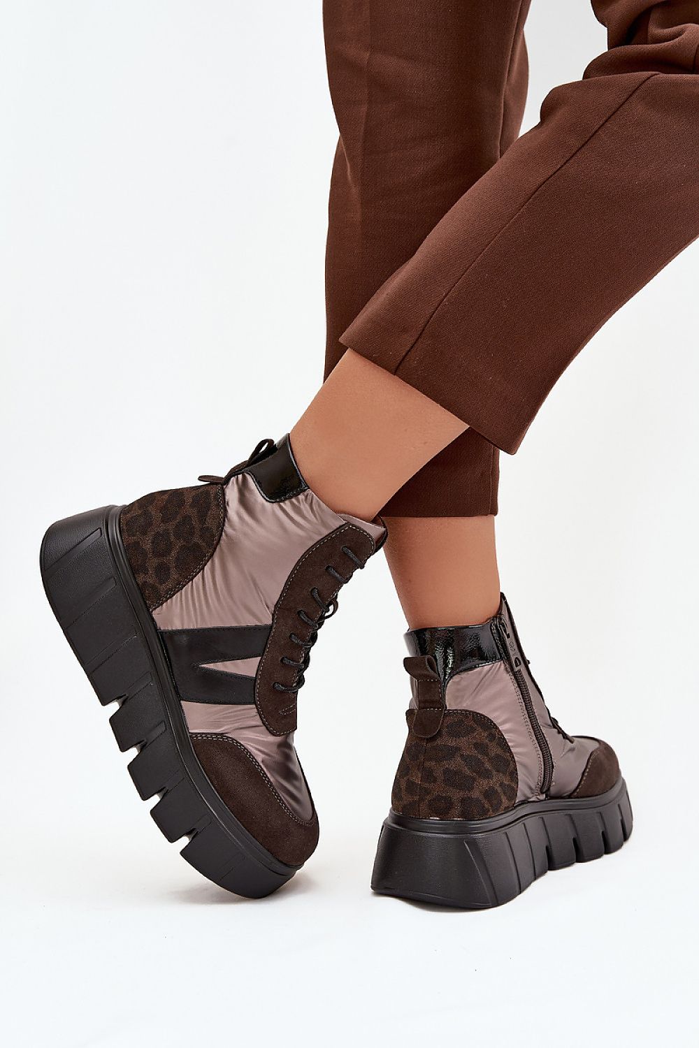  Boty na široké podrážce  model 222521 Step in style 
