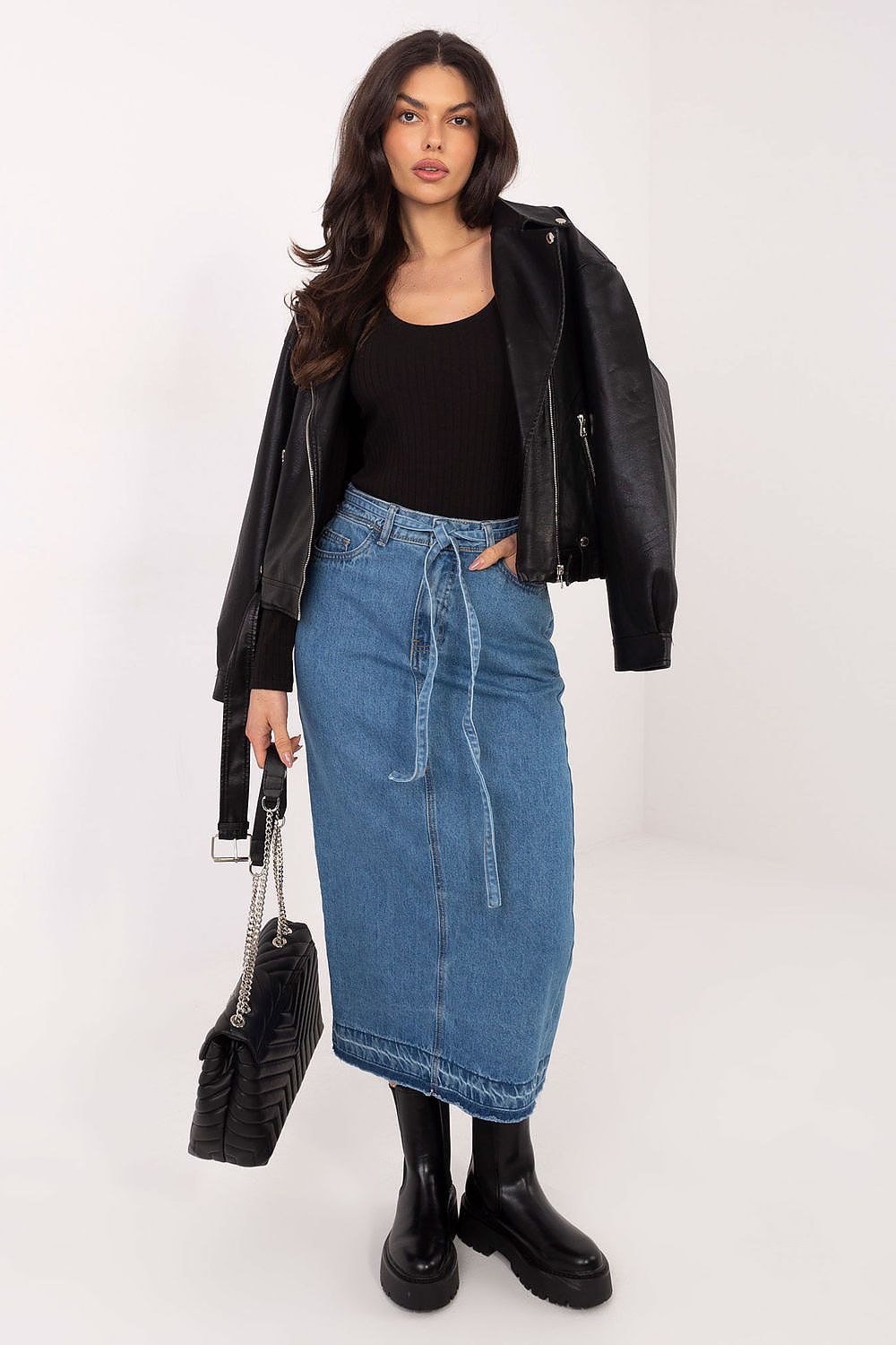  Body  model 222565 Rue Paris 