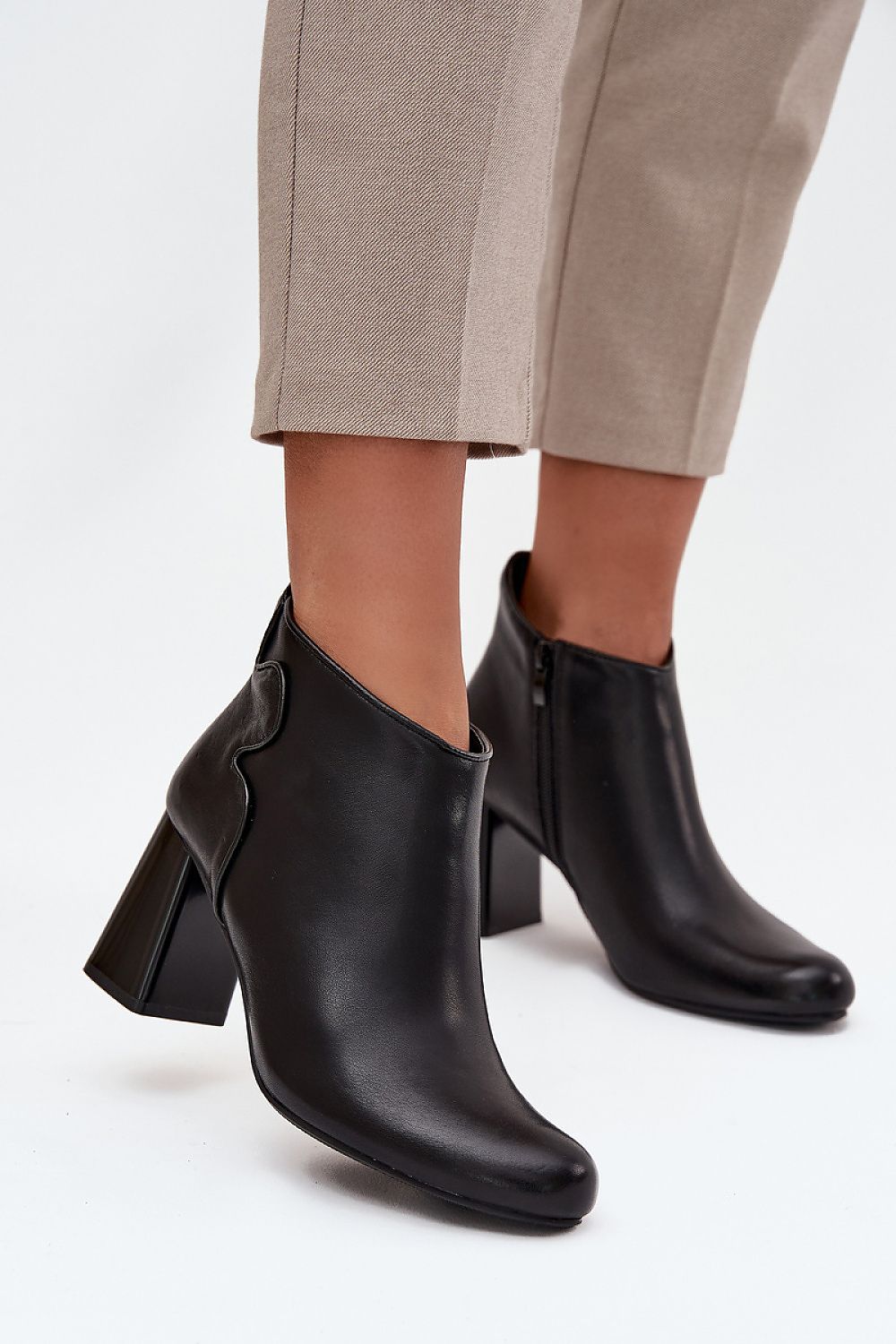  Boty na podpatku  model 222725 Step in style 