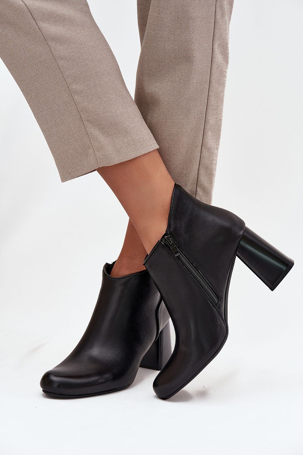  Boty na podpatku  model 222725 Step in style 