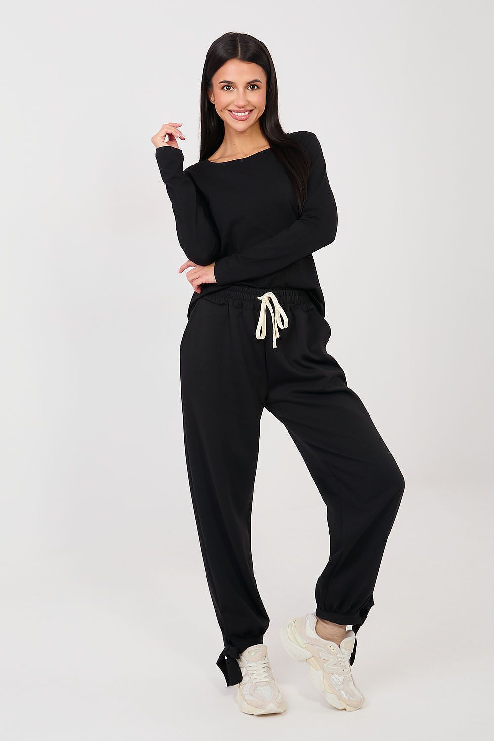  Teplákové kalhoty model 223783 Italy Moda 