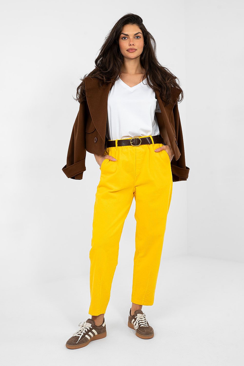  Kordové kalhoty model 224052 Italy Moda 
