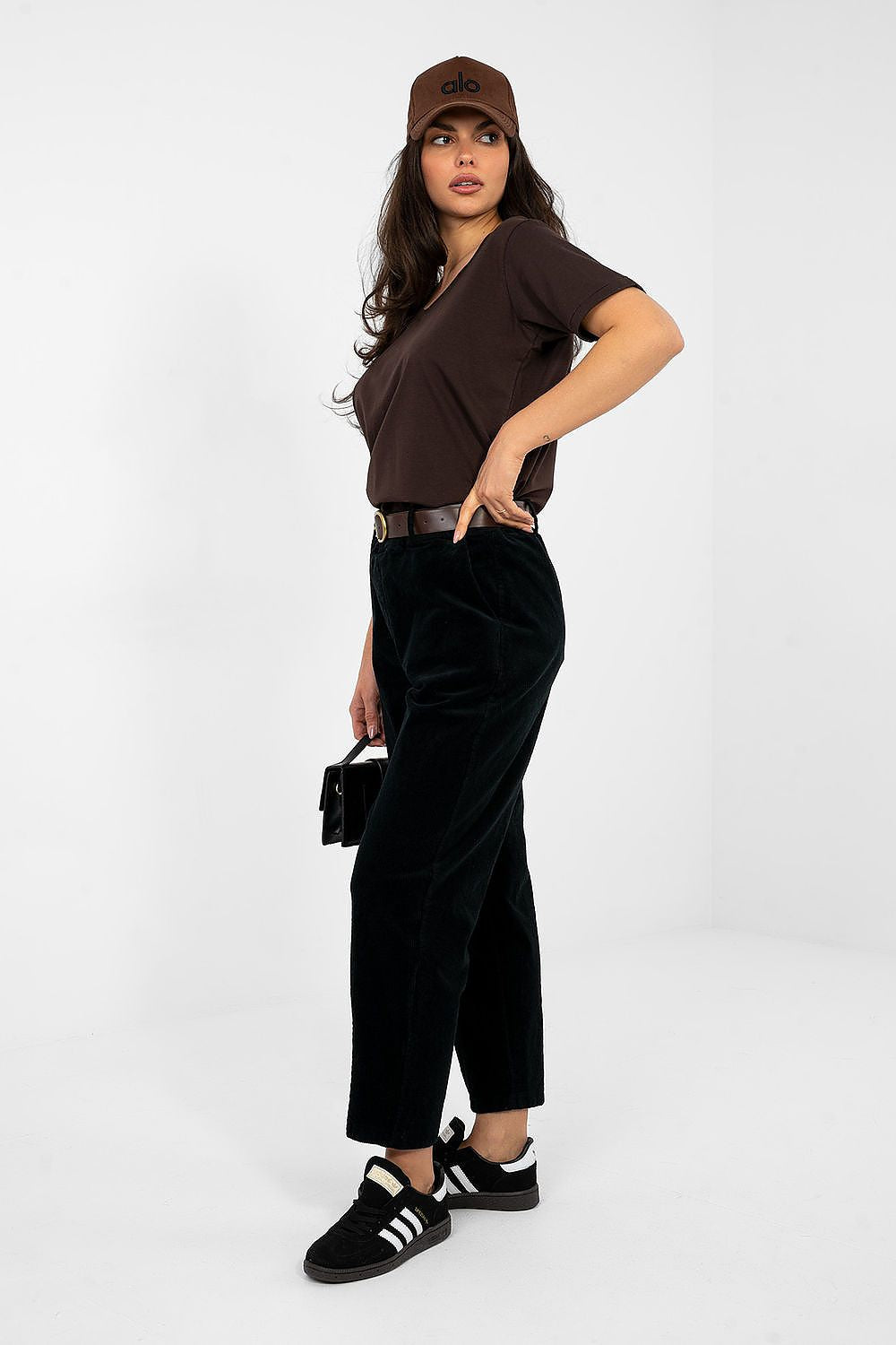  Kordové kalhoty model 224056 Italy Moda 