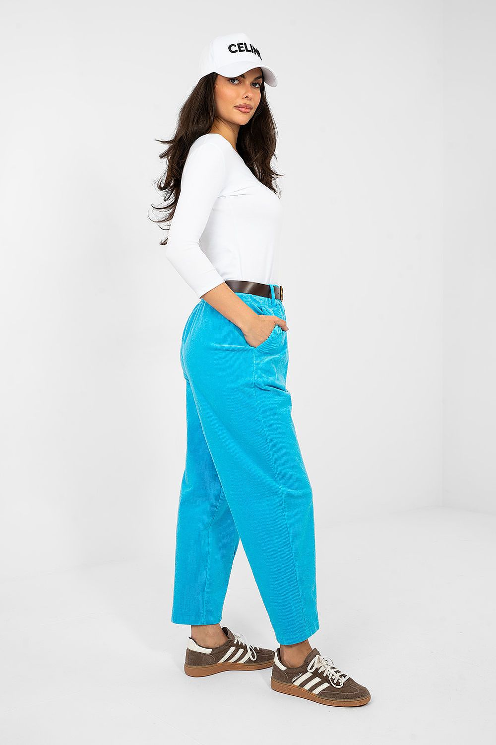  Kordové kalhoty model 224057 Italy Moda 