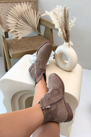  Boty  model 224432 Step in style 