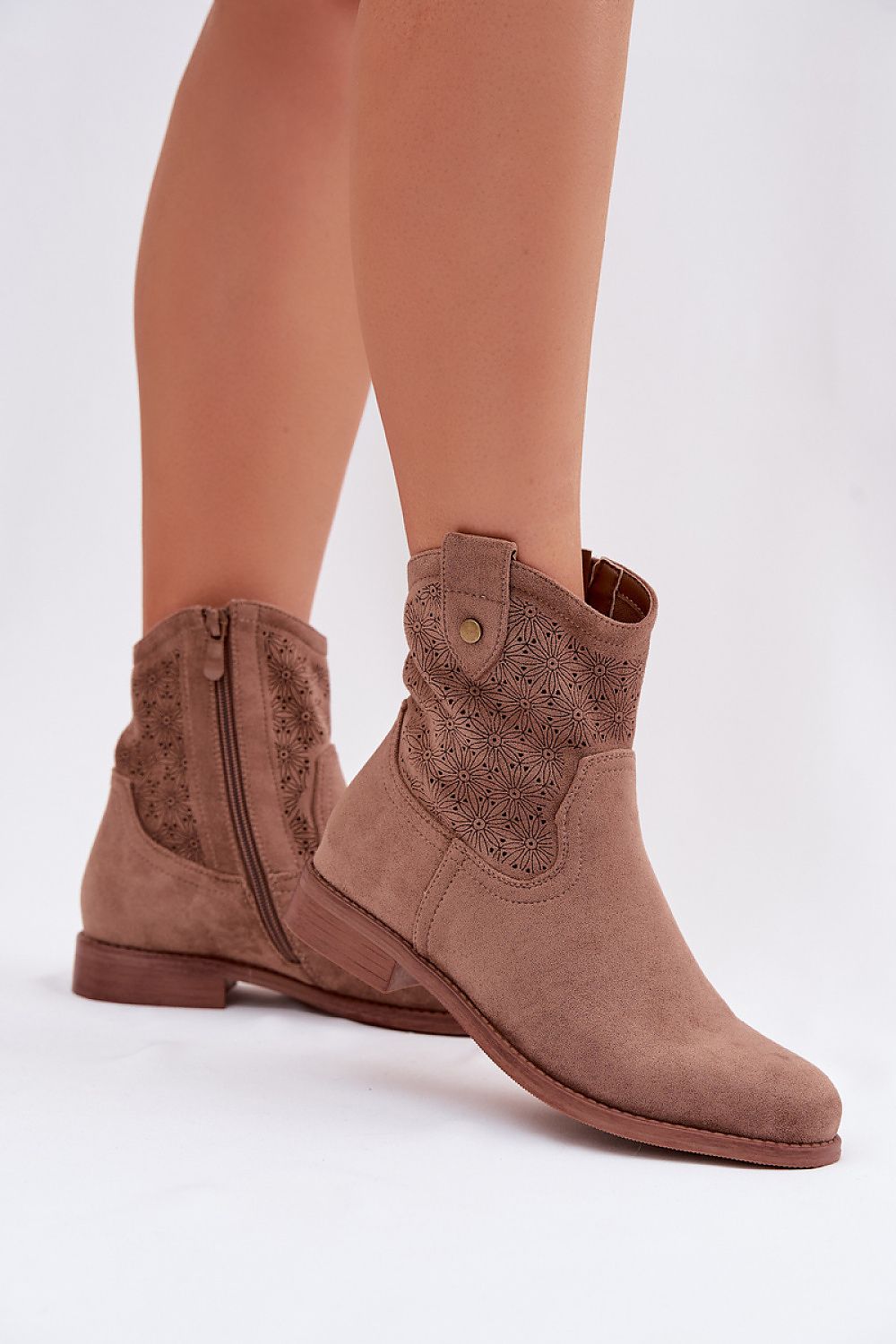  Boty na podpatku  model 224618 Step in style 
