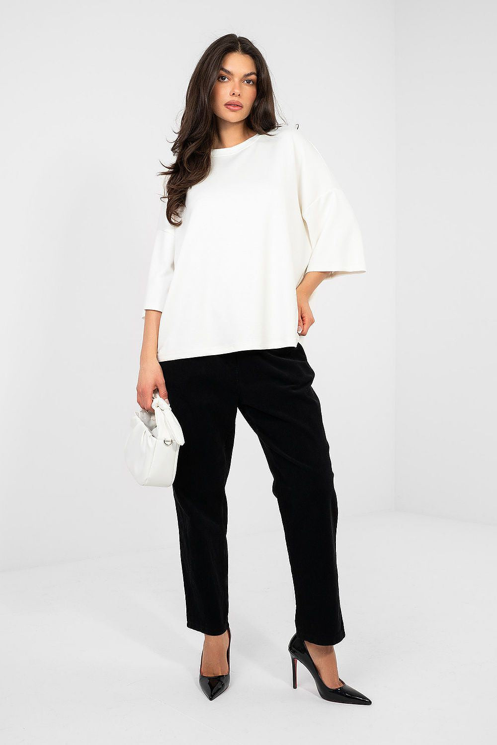  Halenka  model 224647 Rue Paris 