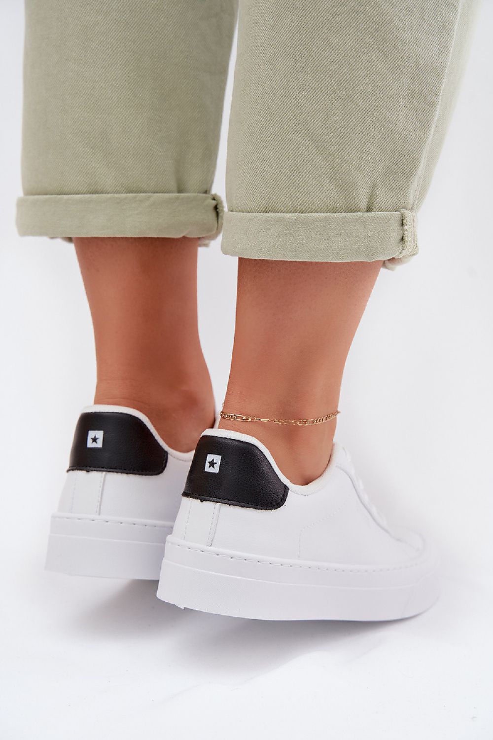  Sportovní obuv  model 224713 Step in style 